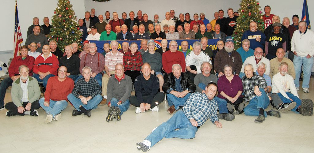Retirees gathered for fun at Local 313’s Christmas party.
