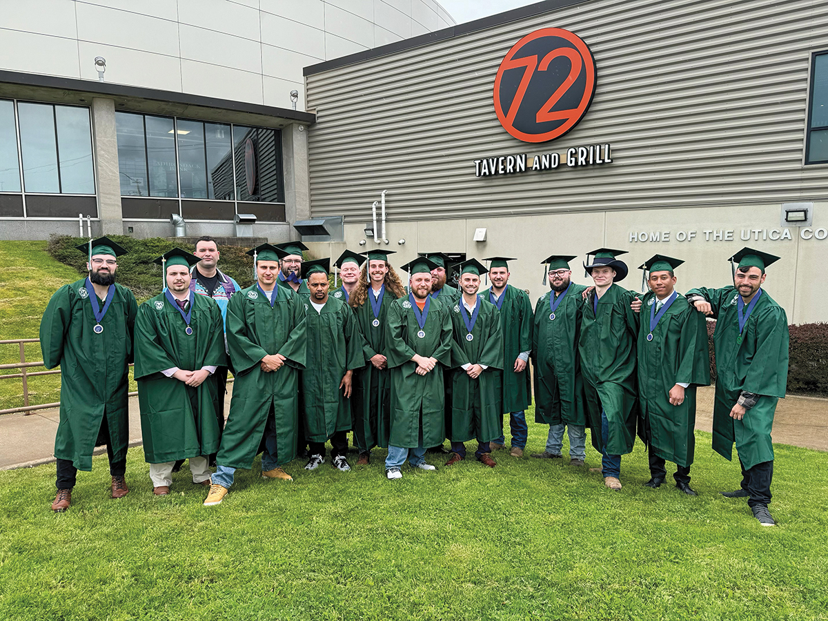 Local 43 congratulates the MVCC 2024 graduating class!