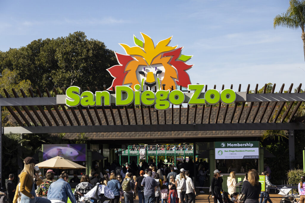 A photo of the entrance to the San Diego Zoo
