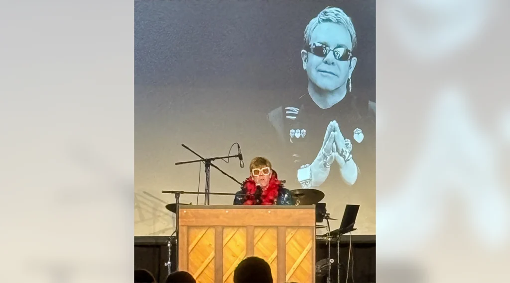 Local 105 retirees attended a tribute performance of the music of Billy Joel and Elton John.