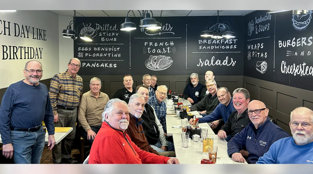 Local 654 retirees in attendance at a recent breakfaast gathering.